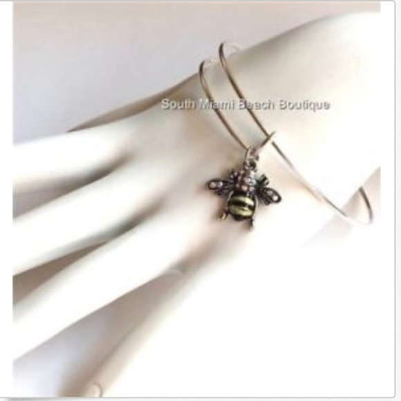 Silver Bumble Bee Crystal Wire Bracelet Bangle - Picture 5 of 8